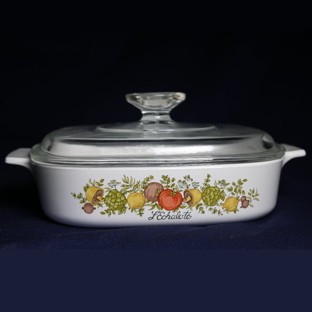 Corning Ware “Spice of Life” A-8-B 1.4 Liter Casserole Dish & Pyrex® Lid P-9-C